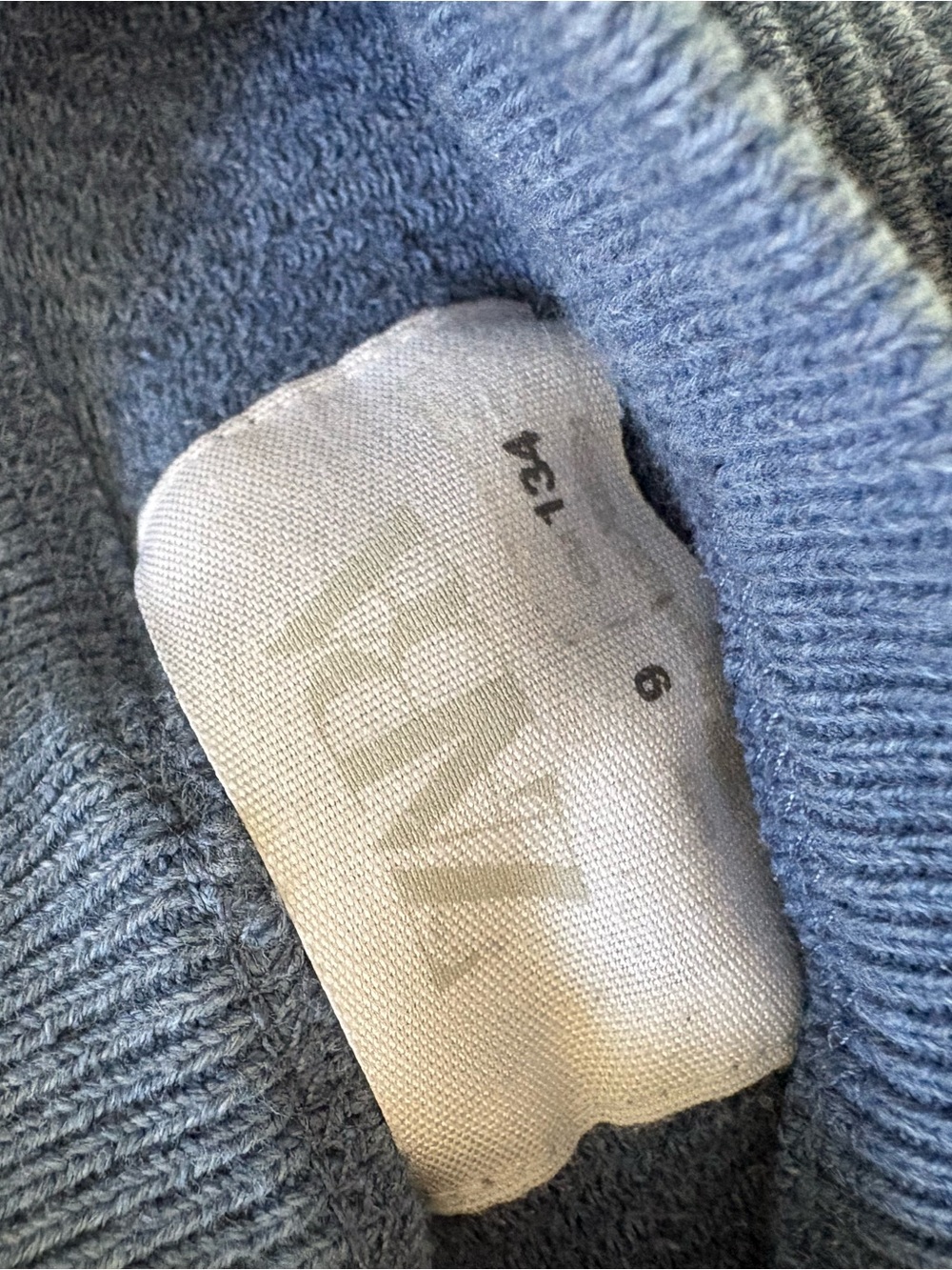 Set of 3 sweaters: GAP Kids M, CrewCuts 10 and Zara 9 - Picture 4 of 4
